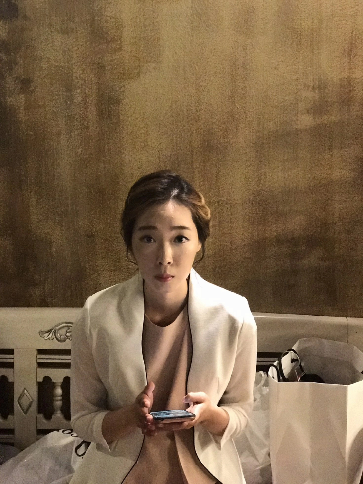 안영은